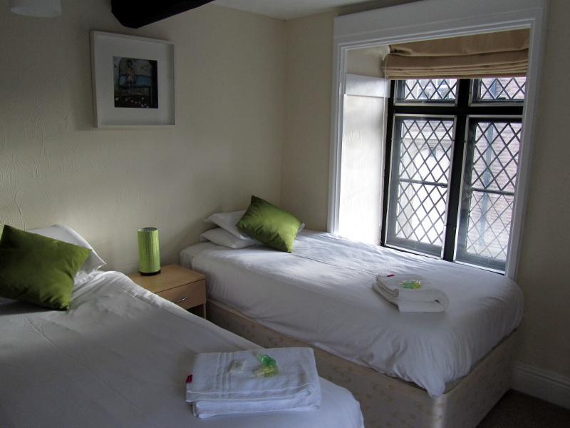 Queens Head Inn Monmouth Zimmer foto